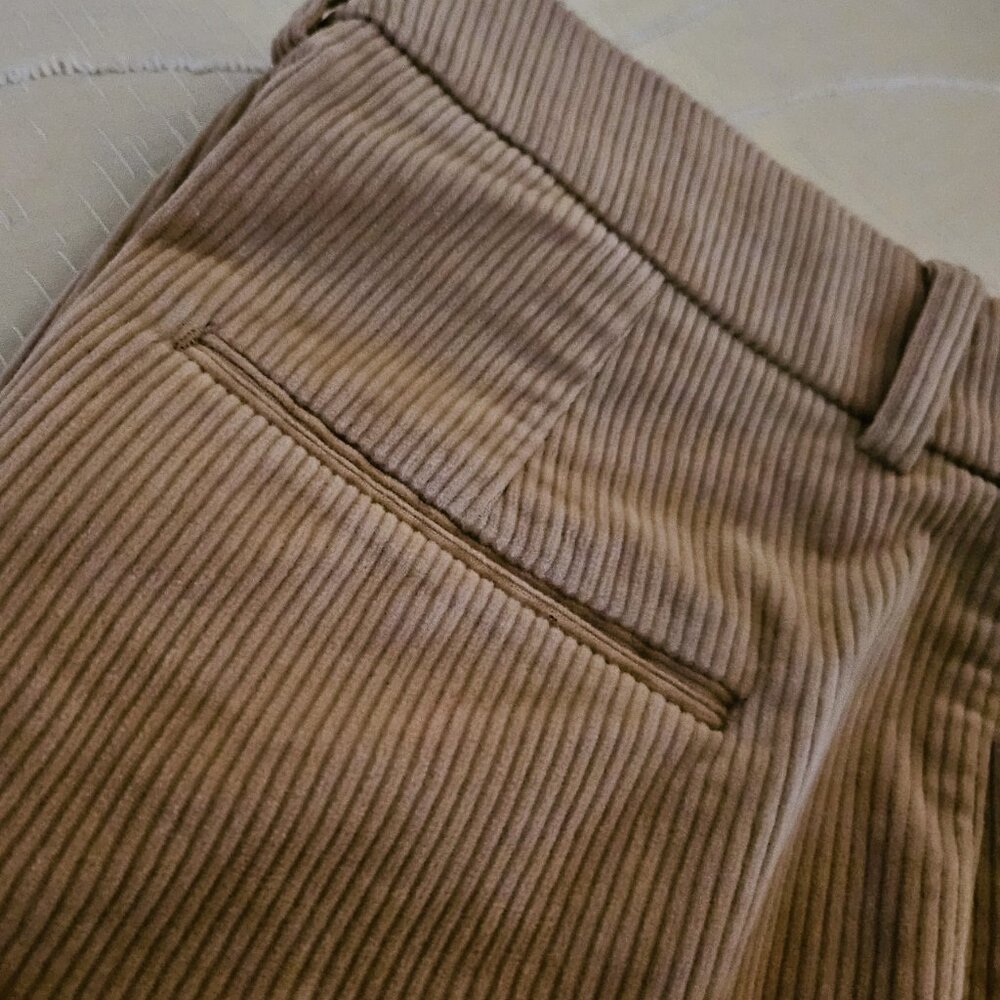 ANN TAYLOR RICH BROWN CORDUROY PANTS with COMFORT WAIST SIZE 2P